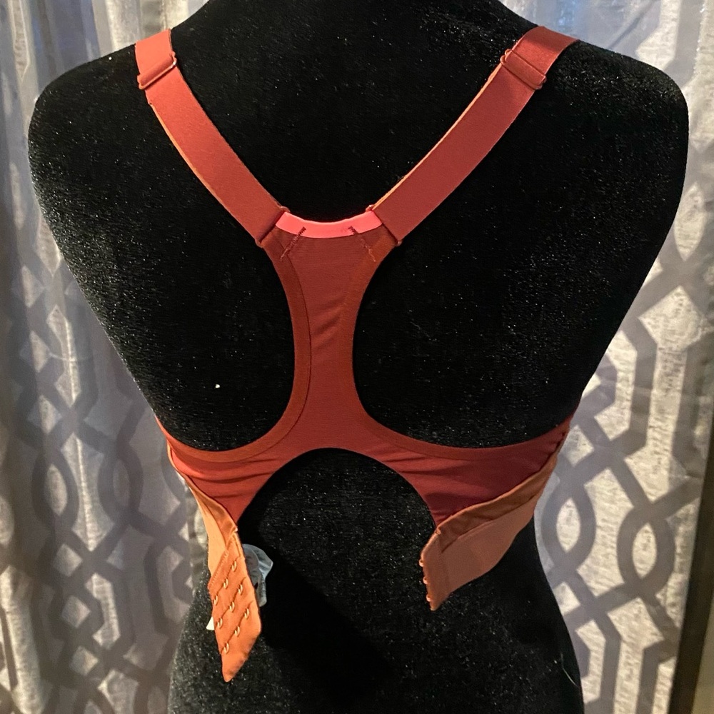 Women's Brooks Orange Sports Bra Size 34C - Picture 2 of 3